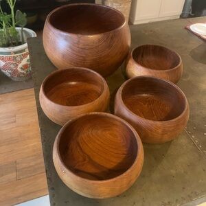 Midcentury Wooden Serving Bowls Set - Brown